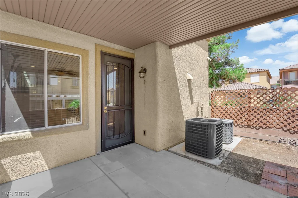 3628 Surfboard, Las Vegas, NV 89147