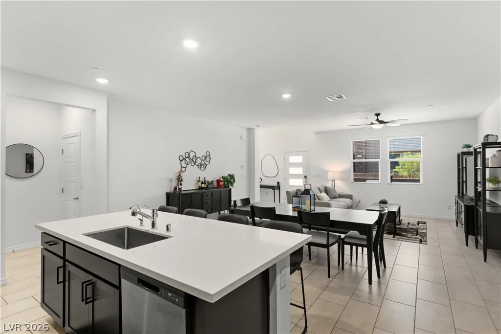 335 Laurel Peak, Henderson, NV 89015