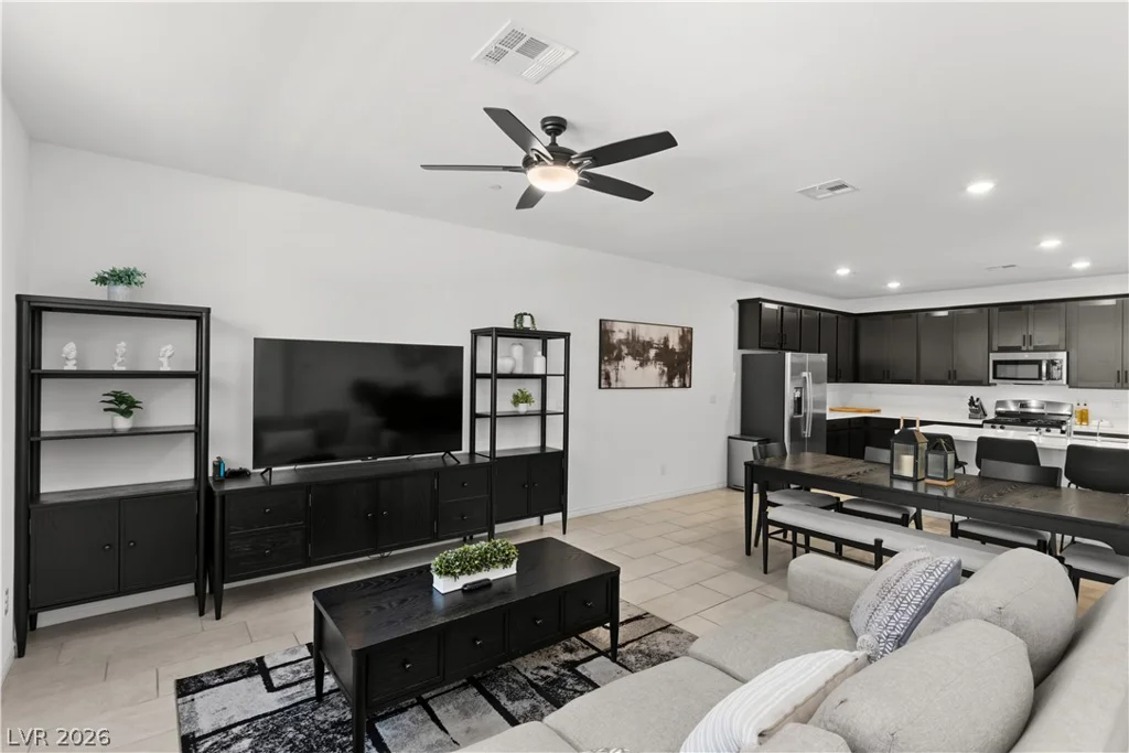 335 Laurel Peak, Henderson, NV 89015