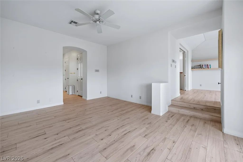 8188 Horseshoe Bend, Las Vegas, NV 89113