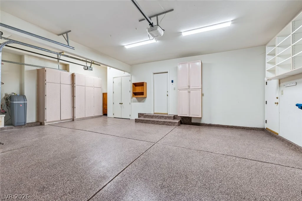 8188 Horseshoe Bend, Las Vegas, NV 89113