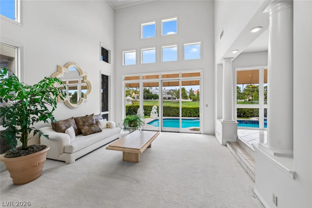 8188 Horseshoe Bend, Las Vegas, NV 89113
