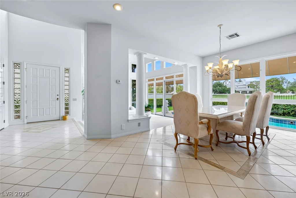 8188 Horseshoe Bend, Las Vegas, NV 89113
