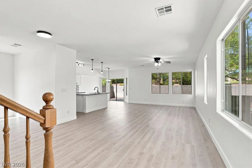 7825 Spartanburg, Las Vegas, NV 89149