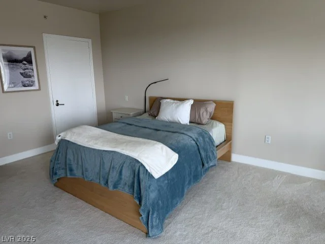 2777 Paradise, Las Vegas, NV 89109