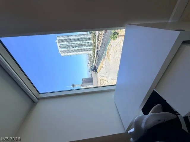 2777 Paradise, Las Vegas, NV 89109