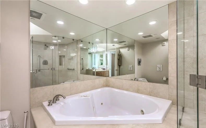 2777 Paradise, Las Vegas, NV 89109