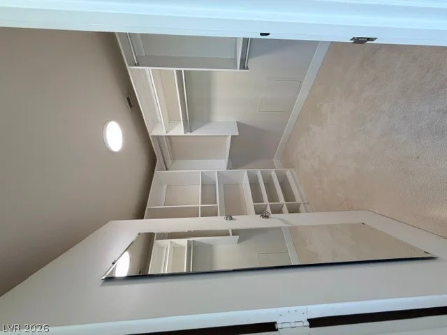 2777 Paradise, Las Vegas, NV 89109