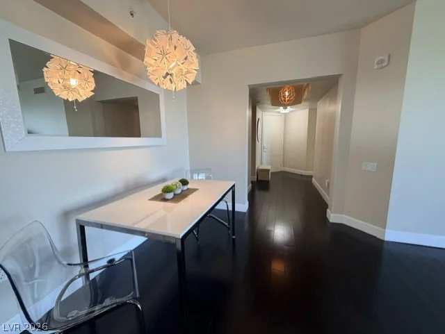 2777 Paradise, Las Vegas, NV 89109