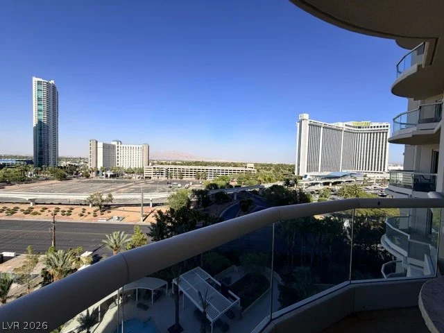 2777 Paradise, Las Vegas, NV 89109