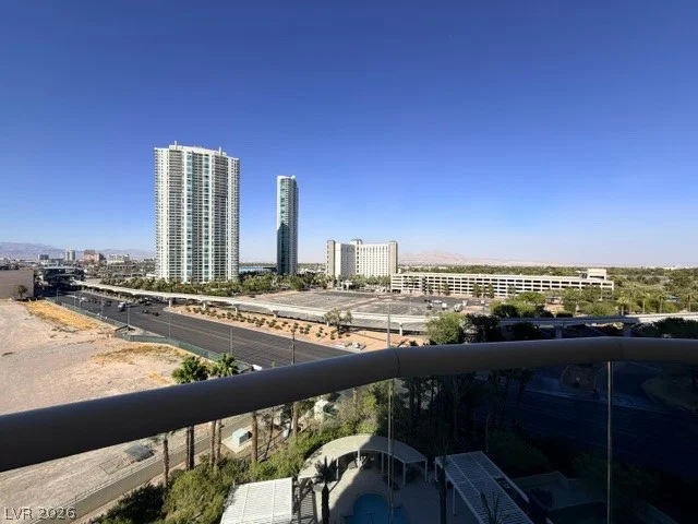 2777 Paradise, Las Vegas, NV 89109