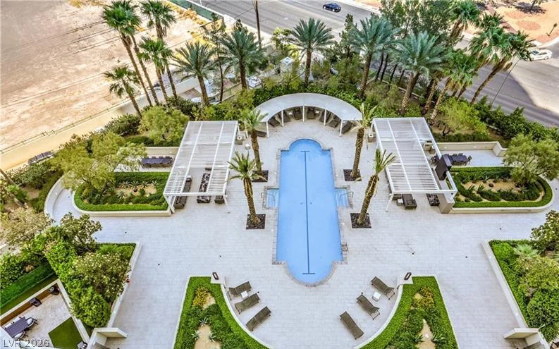 2777 Paradise, Las Vegas, NV 89109