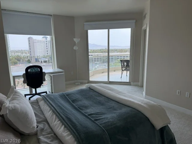 2777 Paradise, Las Vegas, NV 89109