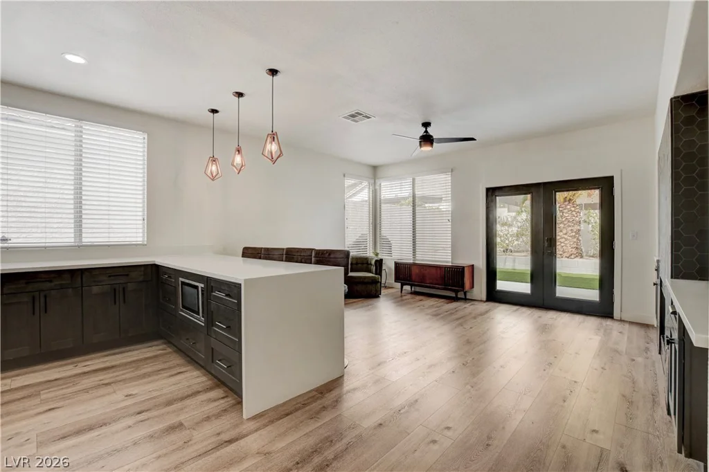 1854 Desert Forest, Henderson, NV 89012
