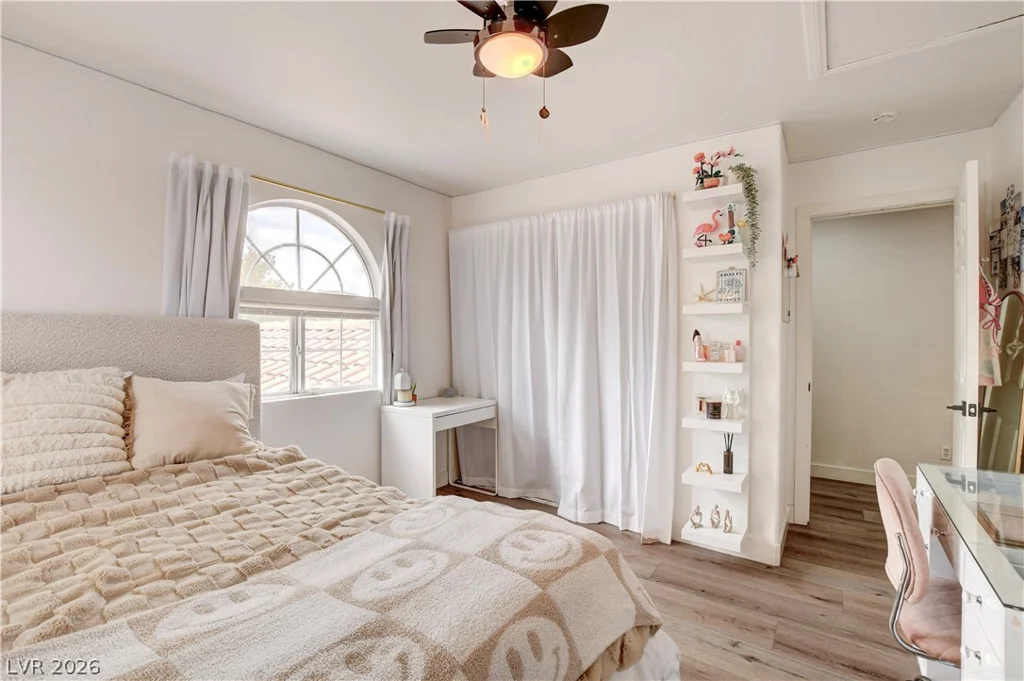 1854 Desert Forest, Henderson, NV 89012