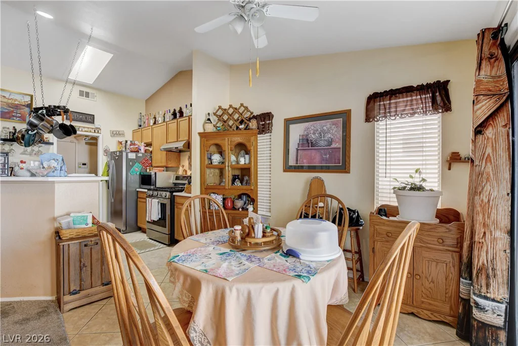 5123 Crystal Cavern, North Las Vegas, NV 89031