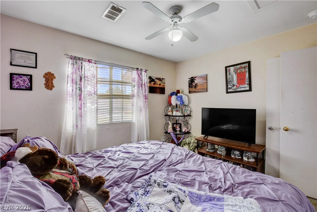5123 Crystal Cavern, North Las Vegas, NV 89031