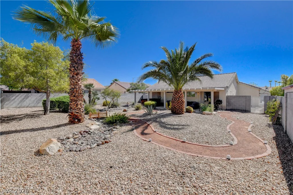 5123 Crystal Cavern, North Las Vegas, NV 89031