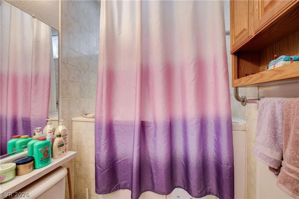 5123 Crystal Cavern, North Las Vegas, NV 89031