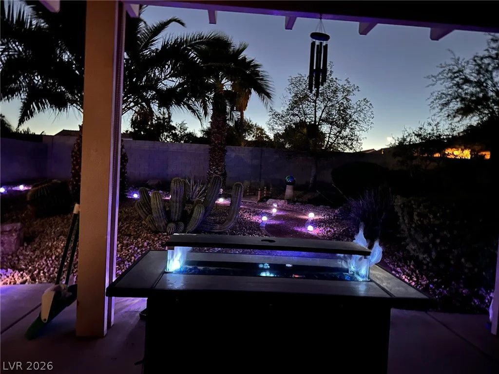 5123 Crystal Cavern, North Las Vegas, NV 89031