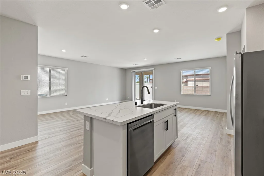 4532 Cave Lake, North Las Vegas, NV 89032