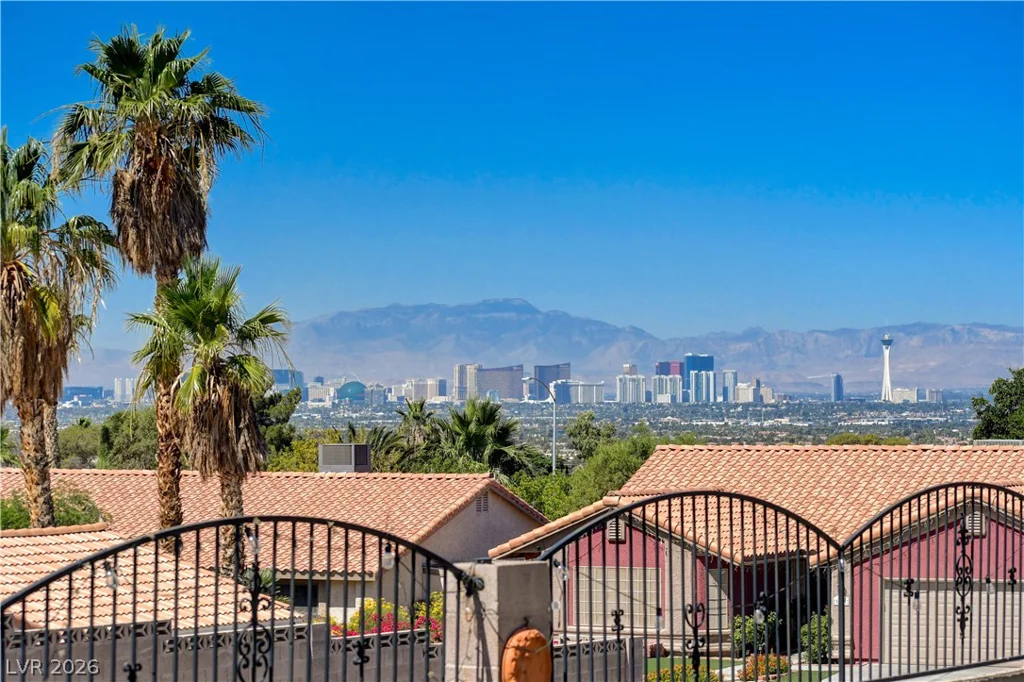 6551 Kell, Las Vegas, NV 89156