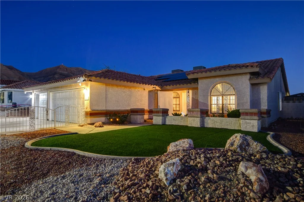 6551 Kell, Las Vegas, NV 89156