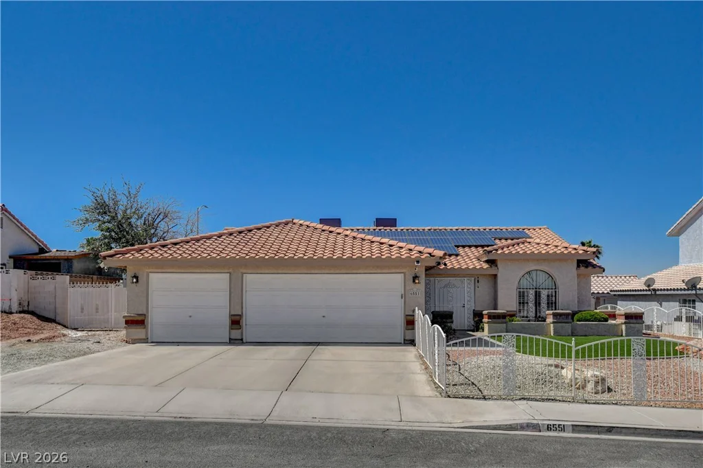 6551 Kell, Las Vegas, NV 89156