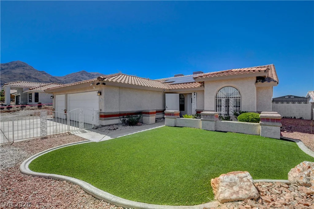 6551 Kell, Las Vegas, NV 89156