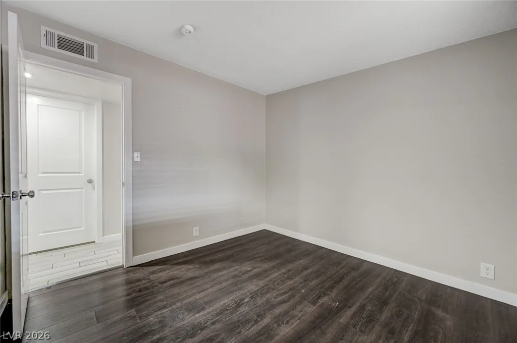3305 Wright, North Las Vegas, NV 89030