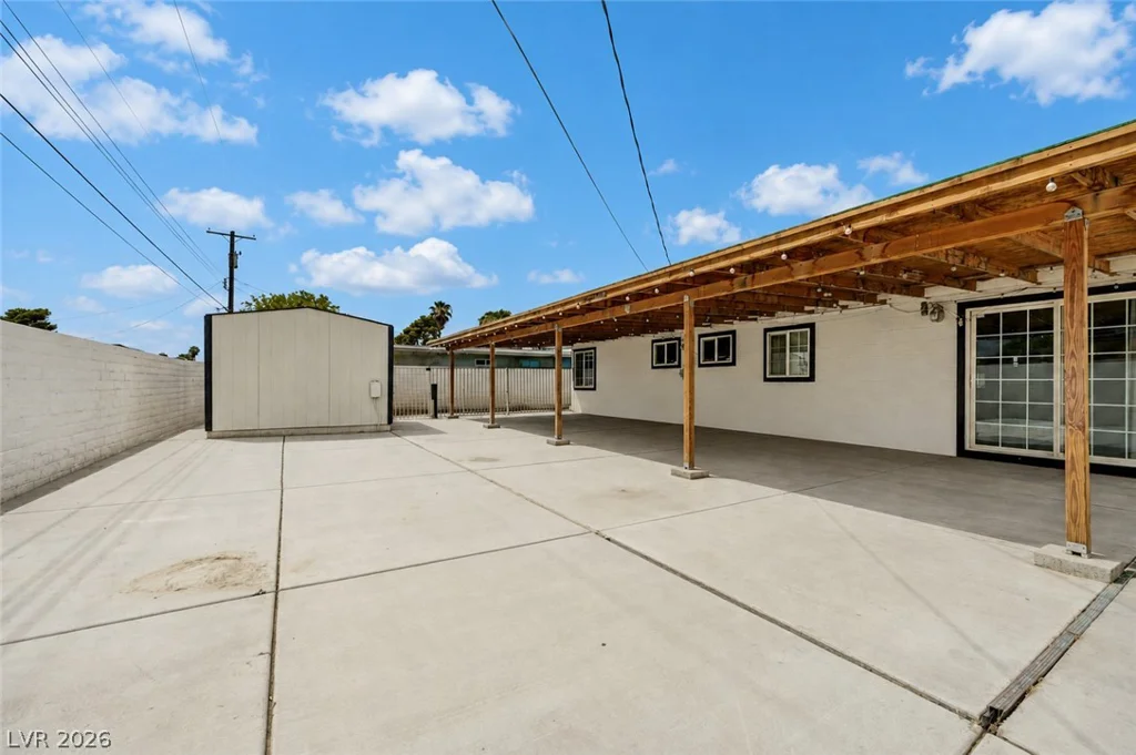 3305 Wright, North Las Vegas, NV 89030