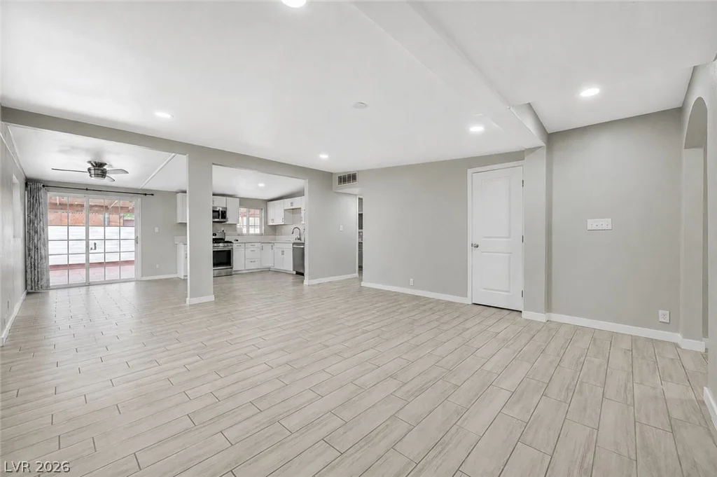 3305 Wright, North Las Vegas, NV 89030