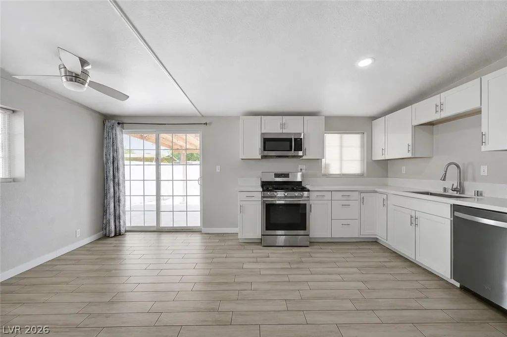 3305 Wright, North Las Vegas, NV 89030