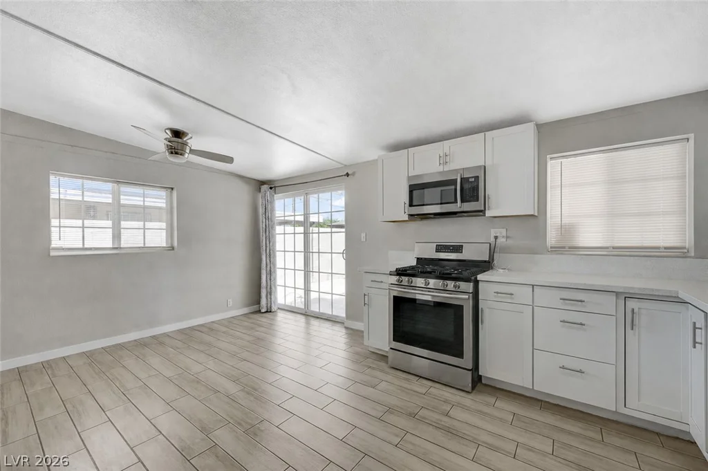 3305 Wright, North Las Vegas, NV 89030
