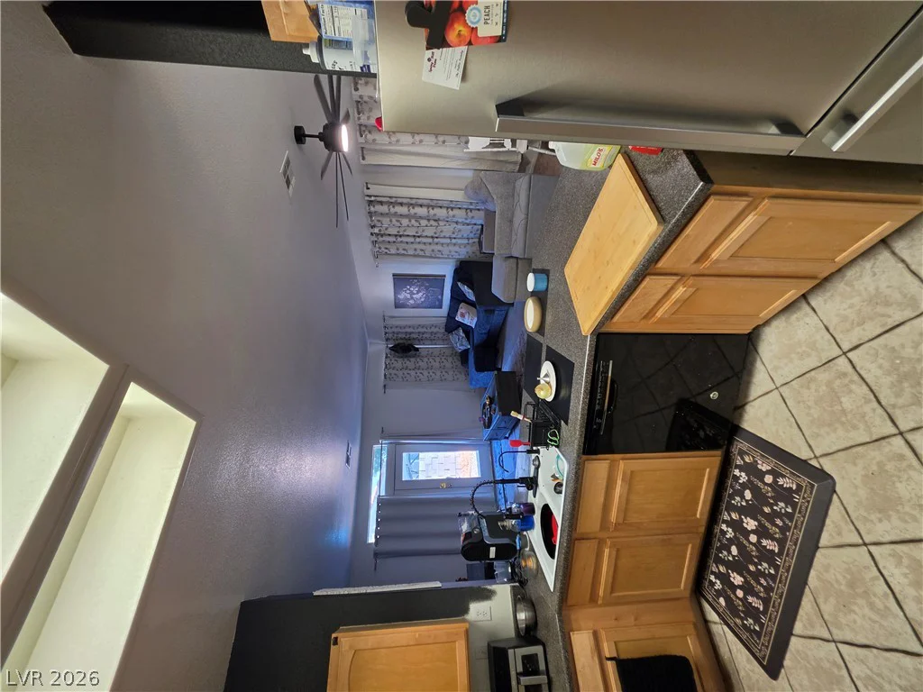 7904 Limbwood, Las Vegas, NV 89131