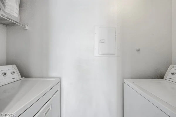 2750 Durango, Las Vegas, NV 89117