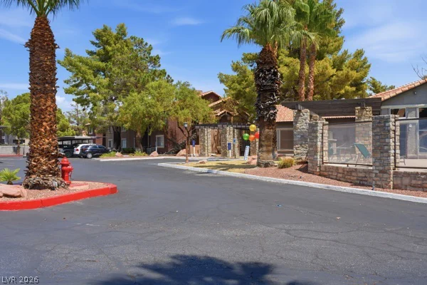 2750 Durango, Las Vegas, NV 89117