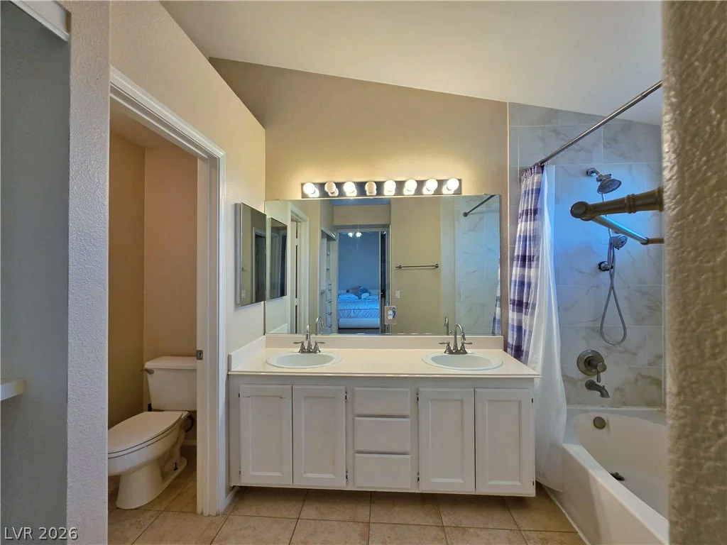 7 Via De Luccia, Henderson, NV 89074