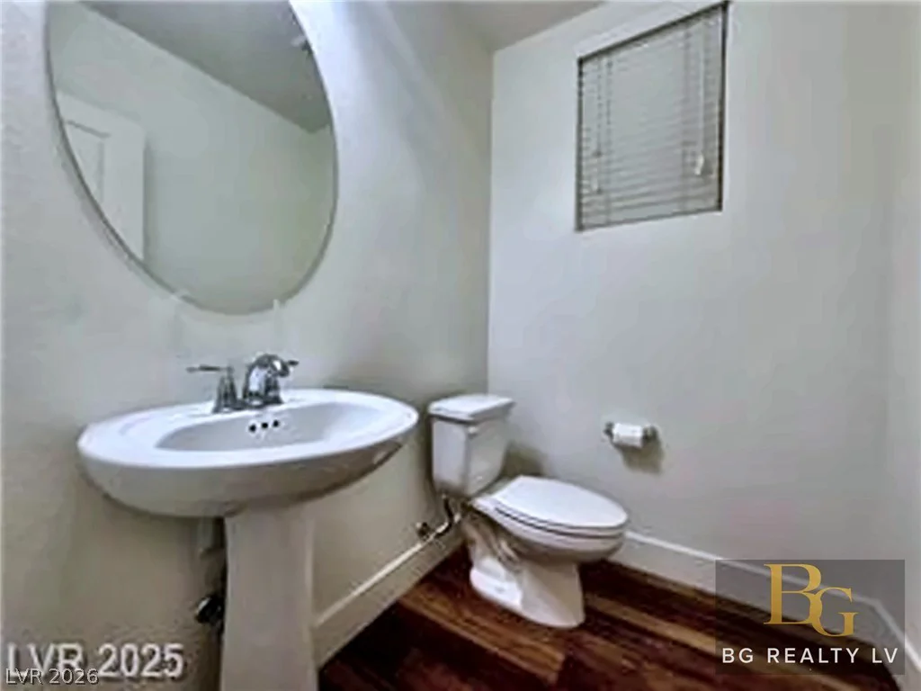 10228 Yarmouth Sea, Las Vegas, NV 89166