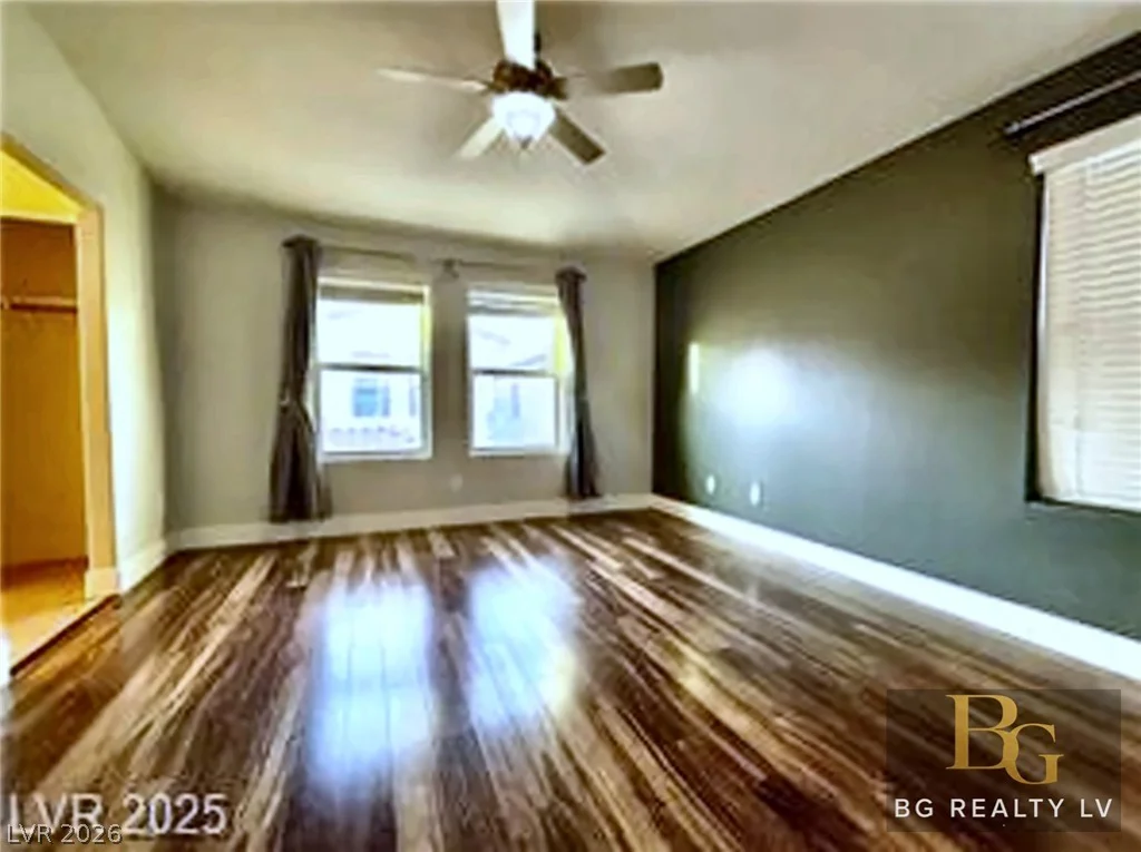 10228 Yarmouth Sea, Las Vegas, NV 89166