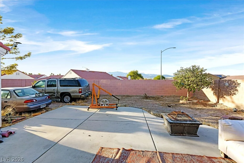 532 Blooming View, North Las Vegas, NV 89032