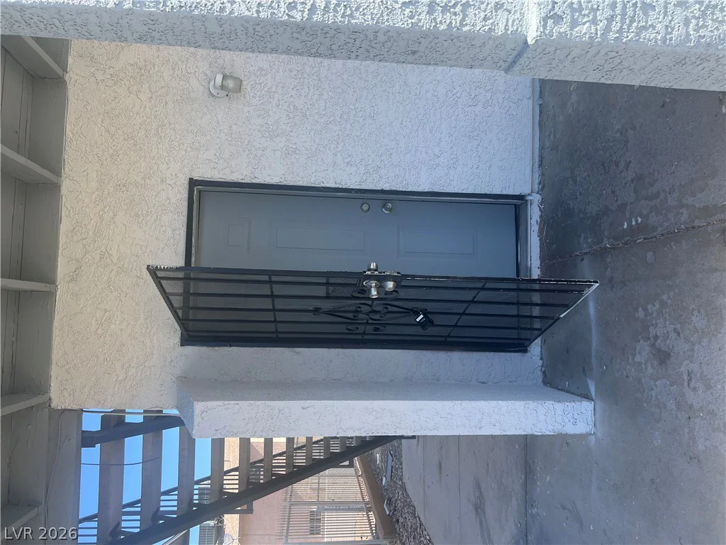 6940 Hopkins, Las Vegas, NV 89156