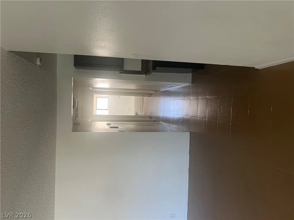 6940 Hopkins, Las Vegas, NV 89156
