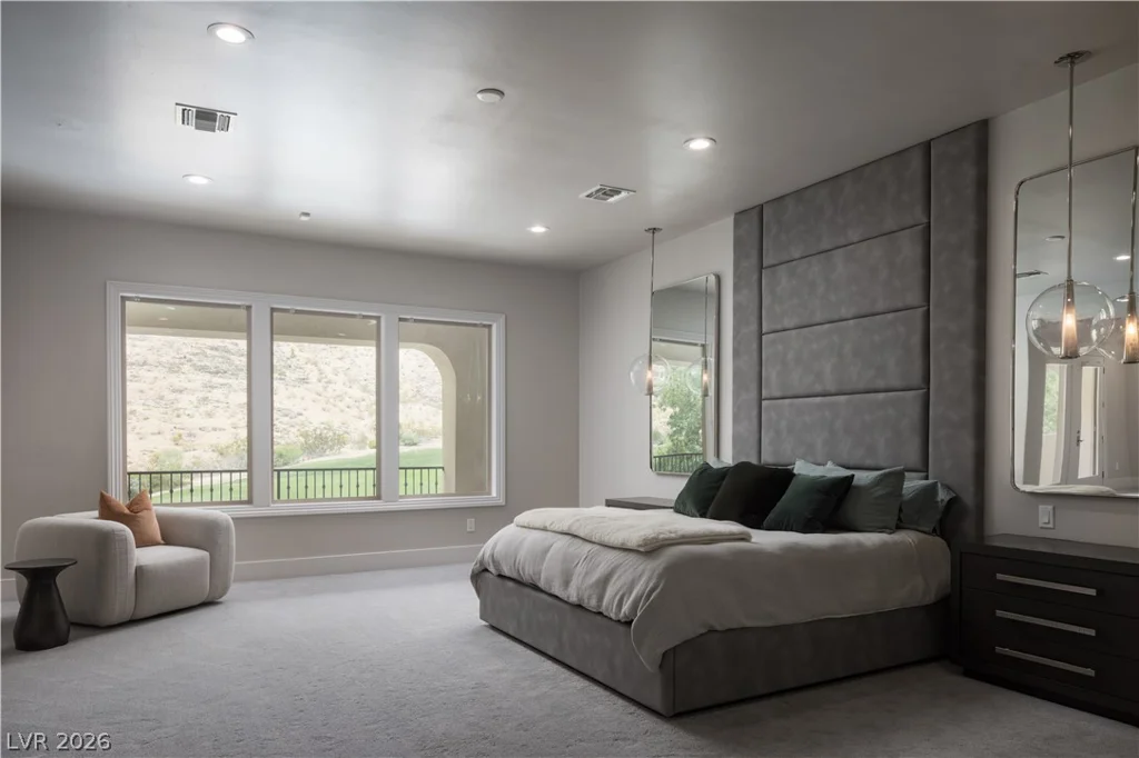 2885 Red Arrow, Las Vegas, NV 89135