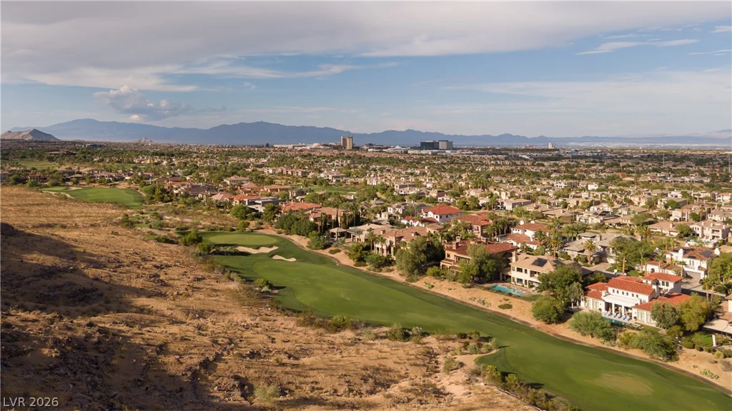 2885 Red Arrow, Las Vegas, NV 89135