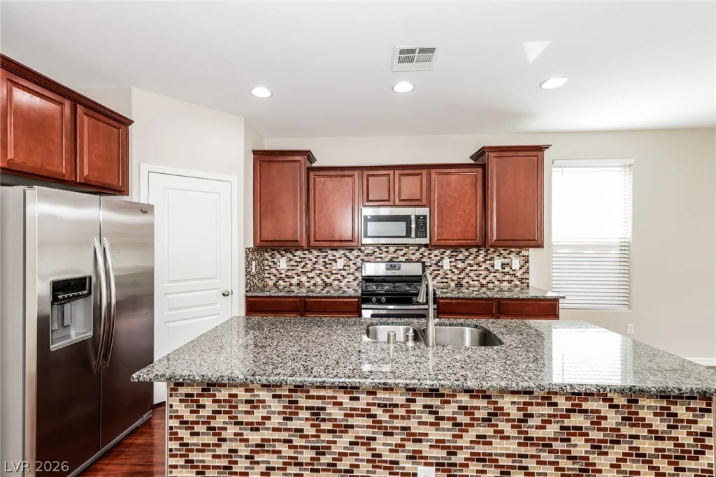 7001 Florido, Las Vegas, NV 89178