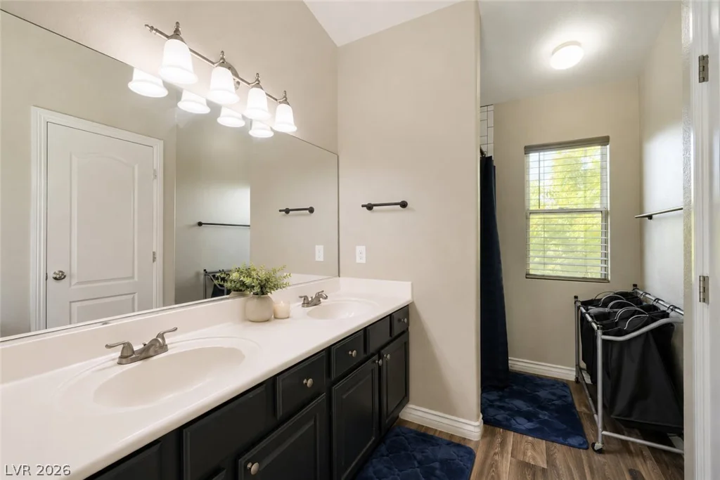 2477 April Breeze, Henderson, NV 89002