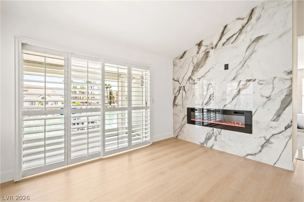 3033 Misty Harbour, Las Vegas, NV 89117