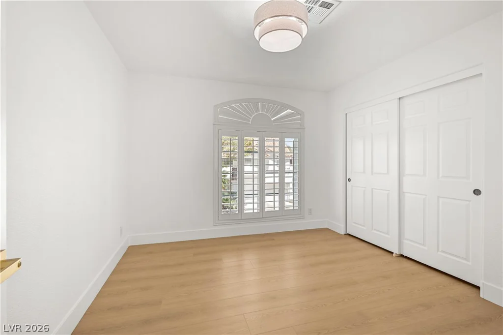 3033 Misty Harbour, Las Vegas, NV 89117