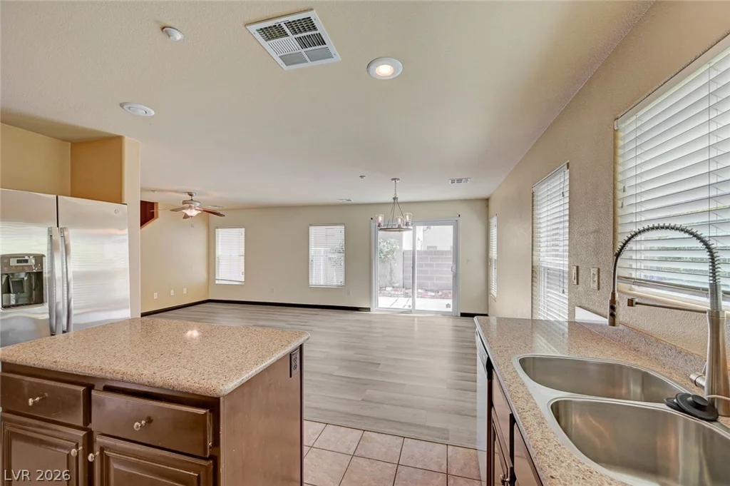 7333 Camden Pine, Las Vegas, NV 89129